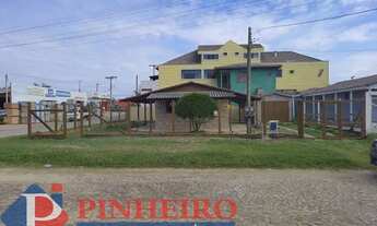 Imagem 2: Cidreira - Casa para venda em alvenaria com 3 dormitórios a 100m do mar