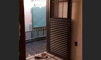 Imagem 3: ALUGA-SE BARRACO DE FUNDOS