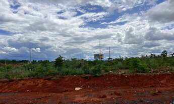 Imagem 3: Lotes a partir de 180m2, financiamento próprio e entrada dividida!