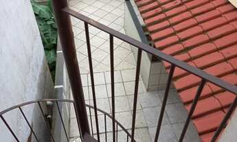 Imagem 7: Casa com 2 quartos + 2 kitnets anexa