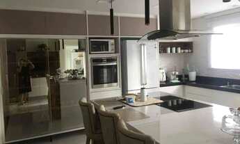 Imagem 7: CASA RESIDENCIAL em SANTANA DE PARNAÍBA - SP, ALPHAVILLE