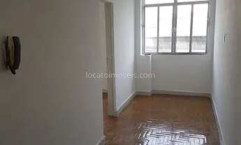 Imagem 3: Ref.: APA30108 - Apartamento 3 quartos, com área externa à venda - Centro