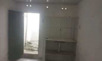 Imagem 5: Alugam-se casas tipo quitinete ao lado da Católica