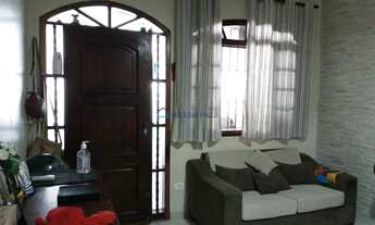 Imagem 5: Sobrado em bom estado de conservação