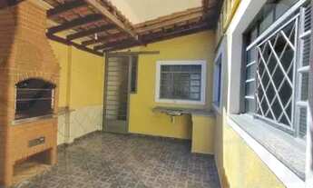 Imagem 4: Casa Residencial com 3 quartos para alugar por R$ 2400.00, 200.00 m2 - JARDIM VITORIA - LI