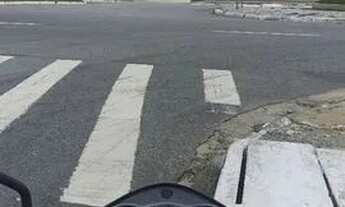 Imagem 6: Kitnet .. primeiro andar ...praia da aviação..praia grande