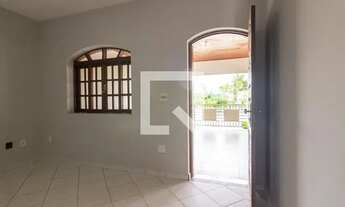 Imagem 2: Casa para Aluguel - Jardim Samambaia, 2 Quartos, 290 m2