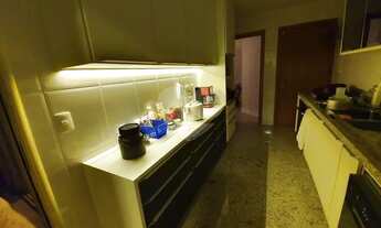 Imagem 4: Apartamento a 500 metros do Metro Santana com 3 dormitórios, sendo uma suíte, 2 vagas