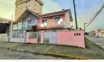 Imagem: Sobrado de esquina no Centro de Camboriú-2