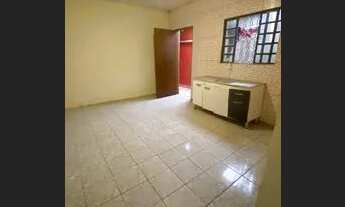 Imagem: Alugo casa nos fundos