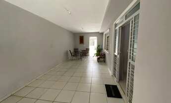 Imagem 7: Casa com 3 quartos (1 suíte), garagem ampla, sala para dois ambientes, muito confortável