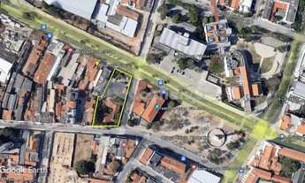 Imagem: Terreno à Venda na Praia de Iracema em