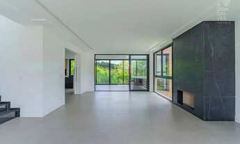 Imagem 2: Casa em Condominio no Green Village Park, 03 Suítes, 08 Vagas, Butiatuvinha, Curitiba