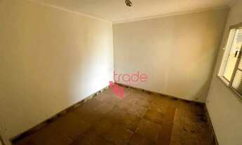 Imagem 7: Casa Comercial para Locação de 03 Quartos no Jardim Paulista em Ribeirão Preto com Quintal