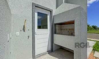 Imagem 13: Casa em Porto Alegre, no bairro Aberta dos Morros, com 3 dormitório(s), e 3 banheiros, à v