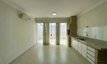 Imagem: Casa para aluguel possui 200 metros quadrados