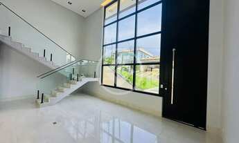 Imagem 3: Sobrado de esquina com 3 suítes e um home cinema no Condomínio do Lago. codigo: 121360