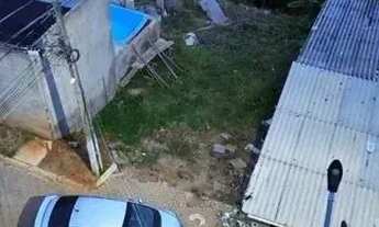 Imagem 2: URGENTE! OPORTUNIDADE! Excelente lote no Cond. Beija Flor! 250m²! IPTU! Localização 100%!