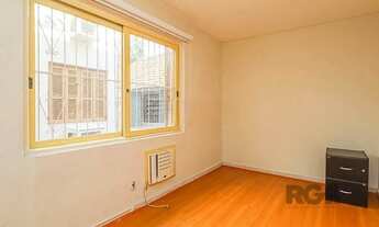 Imagem 7: Apartamento de 2 Dormitórios no bairro Auxiliadora, próximo a Plínio Brasil Milano , com 1