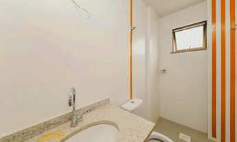 Imagem 7: Apartamento de 2 quartos com varanda e garagem para venda