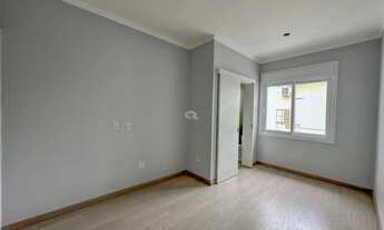 Imagem 7: Casa Sobrado no Bairro Moinhos de Vento com 3 dormitórios, suíte, closet, suíte americana