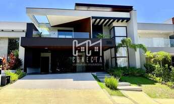 Imagem: Sobrado á venda com 4 suítes, Condomínio