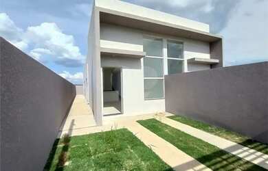 Imagem: Casa com 2 quartos à venda em Centro