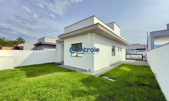 Imagem 3: Casa unifamiliar com 3 dormitórios, sendo 1 suíte, e amplo quintal