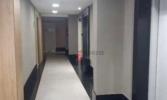 Imagem 4: Sala comercial com vaga de garagem para locação no Champagnat!