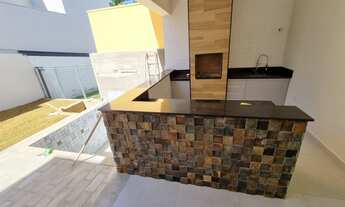 Imagem 2: Linda casa com piscina a venda no condomínio Portal das Monções em Porto Feliz