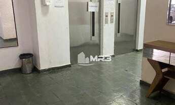 Imagem 6: Apartamento com 2 dormitórios à venda, 61 m² por R$ 160.000,00 - Praça Seca - Rio de Janei