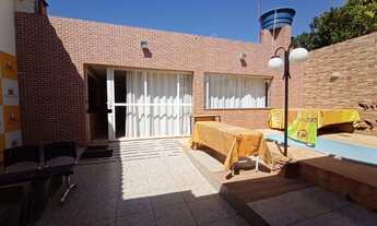 Imagem 2: Casa 2 Qts com suíte e piscina