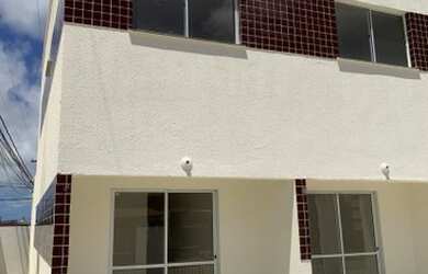 Imagem 3: Duplex com 2 qts, ótimo acabamento, rua calçada, à venda, por R$ 160.000 - Pau Amarelo - P