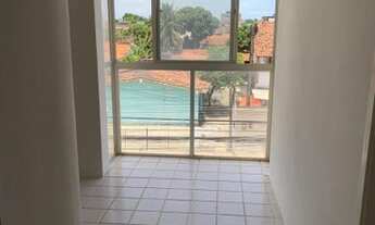 Imagem 3: Apartamento com 2 qts, interfone, 1 vaga de garagem, a poucos metros da avenida e parada d