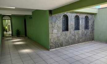 Imagem 2: Ótimo Sobrado com 275m² com Edícula e amplos cômodos, venha conhecer !!