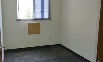 Imagem 3: Excelente apartamento (vazio) andar baixo à 5 min. (a pé) do Centro de Santa Cruz