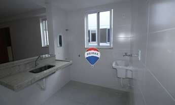 Imagem 2: Apartamento com 2 dormitórios para alugar, 55 m² por R$ 700,00/mês - Paineiras - Juiz de F