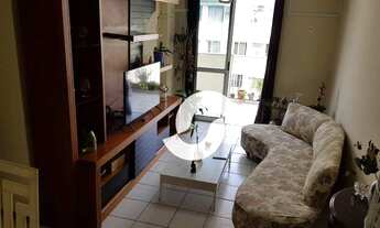 Imagem 6: Excelente apto, com Varanda, 2 qtos, (uma suíte c/closet) no melhor condomínio do bairro