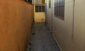 Imagem 3: Casa com Edícula - Bosque dos Eucaliptos - 3 Dormitórios - 250m² - Aceita Permuta