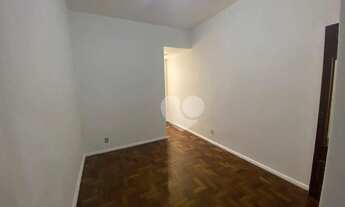 Imagem 4: Apartamento com 2 dormitórios à venda, 90 m² por R$ 990.000,00 - Copacabana - Rio de Janei