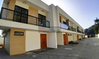 Imagem 2: Glória - Excelentes sobrados em condomínio fechado com excelente acabamento, infra