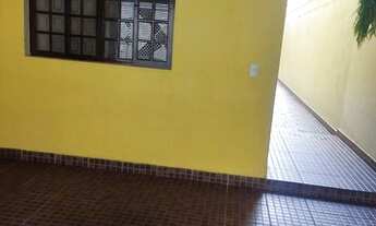 Imagem 2: Casa para Venda em Várzea Paulista, Vila Tupi, 3 dormitórios, 1 suíte, 2 banheiros, 2 vaga