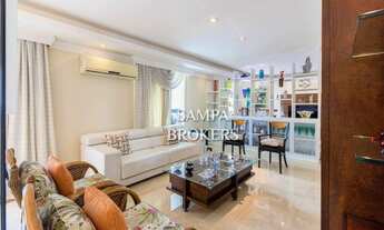 Imagem 2: Apartamento em andar alto, bem iluminado, 4 suítes