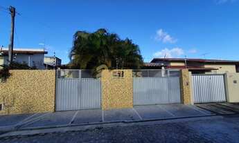 Imagem: Casa à venda com 3 dormitórios e 1 suíte