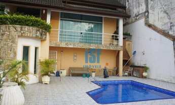 Imagem 3: Sobrado com 3 dormitórios, sendo 3 suites e 3 vagas de garagem à venda, 356 m² por R$ 1.32