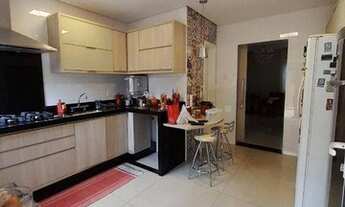 Imagem 4: Casa com 4 dorms, sendo 2 suítes à venda, 361m² e 776,74 de terreno - Residencial Flórida