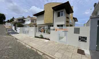 Imagem 3: Casa para Venda em Florianópolis, João Paulo, 4 dormitórios, 4 suítes, 7 banheiros, 5 vaga