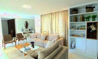 Imagem 7: Lindíssima e imponente casa em condomínio fechado no bairro de Lagoa Nova. Um sonho de mor