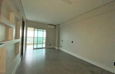 Imagem 2: Espetáculo de Apto Mont Carlo no 12° andar Completo com moveis planejados super amplo com