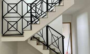 Imagem 3: SOBRADO EM ÓTIMA LOCALIZAÇÃO !!!